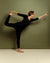 Frau Yoga-Pose, Tunika Emily, Leggings Frieda, Farbe schwarz