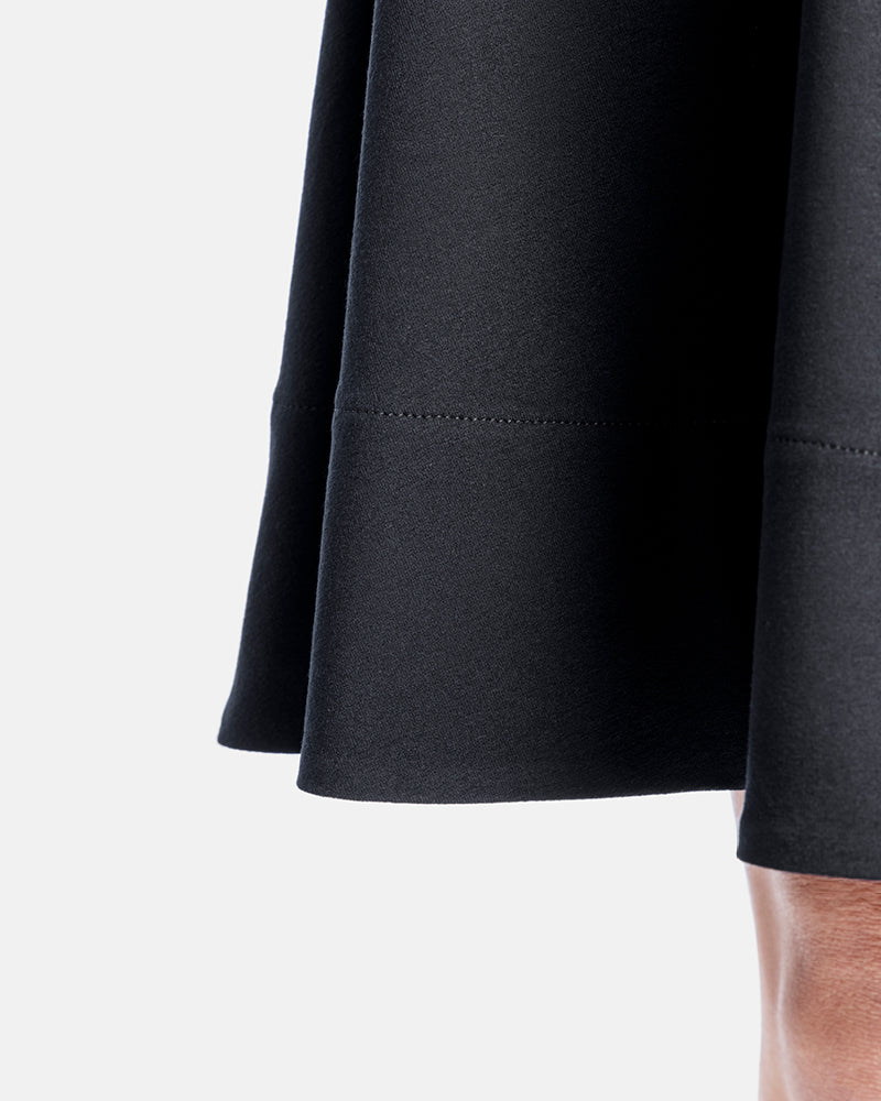 Detailansicht breiter Saum, Tellerrock Lara, Farbe Black