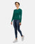 Frau Vorderansicht, Langarmshirt Alissa, Farbe Teal